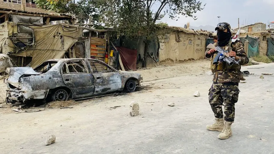 Resumen | Resurgen ataques de EI en Afganistán tras control talibán de Kabul