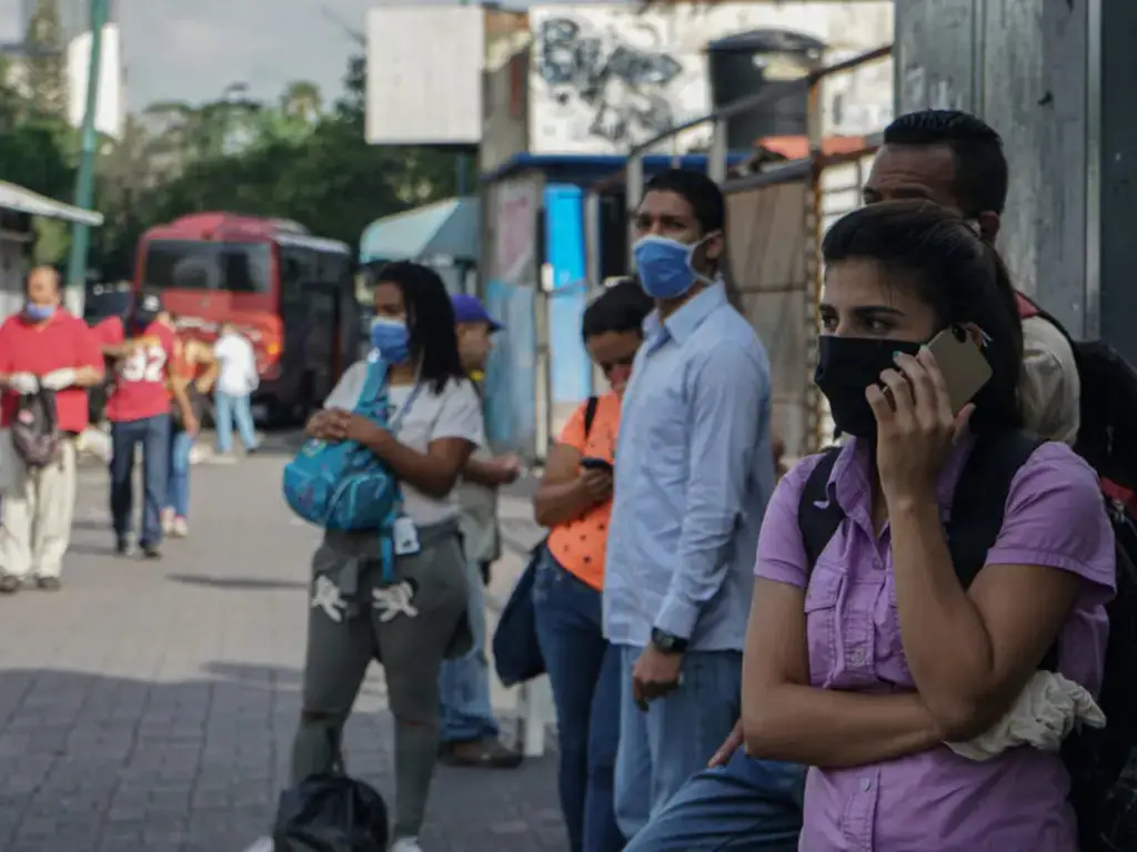Mueren cuatro personas más en Venezuela por coronavirus
