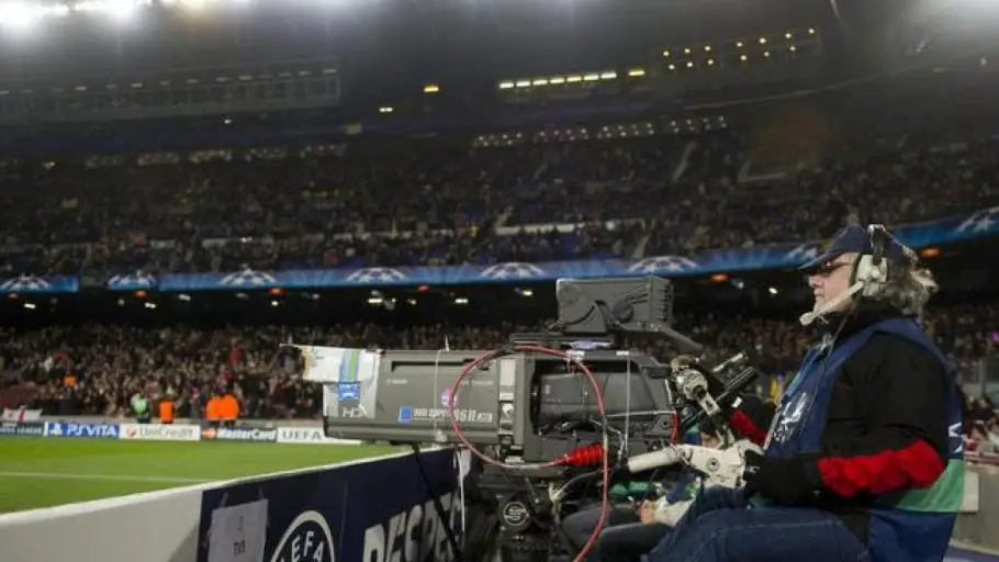LaLiga quiere pasar de los operadores y ofrecer el fútbol directamente