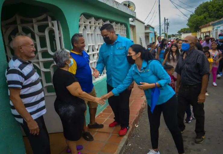 Luis Marcano pinta Carirubana color esperanza en caminatas