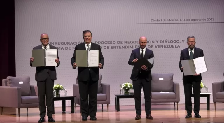 México “listo” para recibir el diálogo venezolano