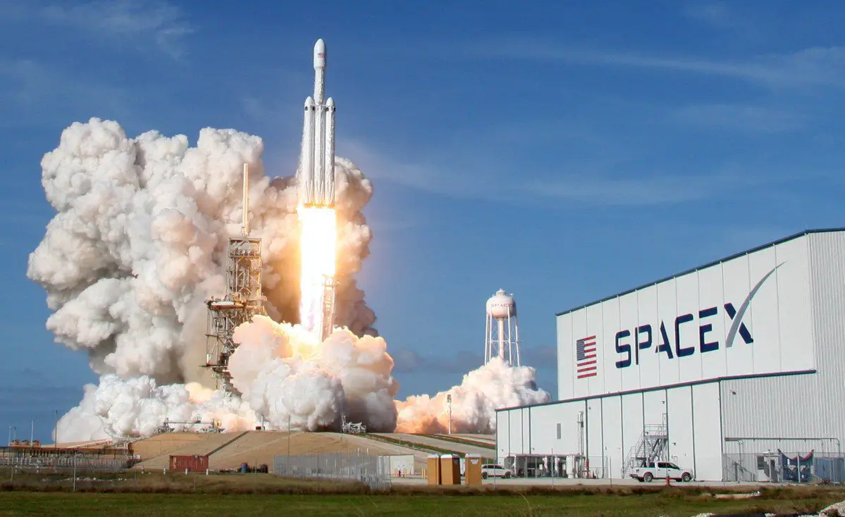  SpaceX se está quedando sin combustible para lanzar cohetes