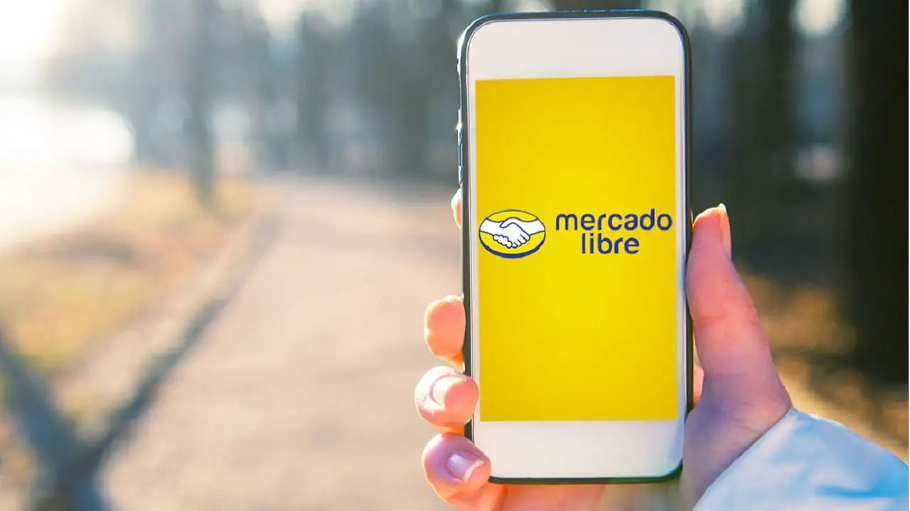 Mercado Libre //Usuarios jóvenes incrementaron su ticket en 40% // e-commerce // tecnología // | ECONOMIA | GESTIÓN