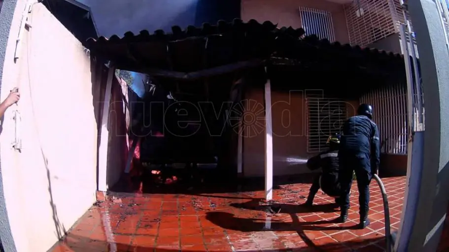 Incendio en la urbanización 450 Años de Coro