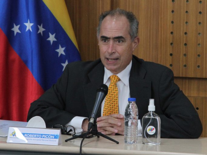 Rector Roberto Picón rechaza detención de “algunos alcaldes” electos