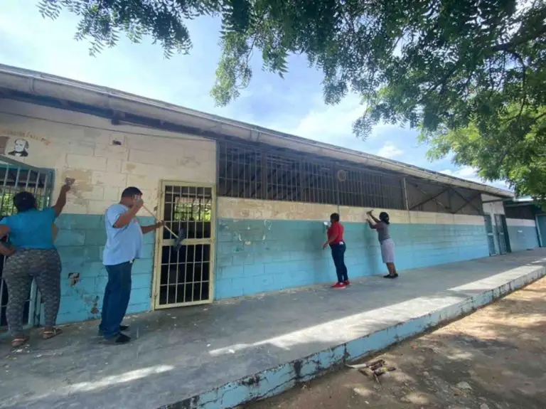 Bricomiles de Falcón rehabilitan 101 escuelas