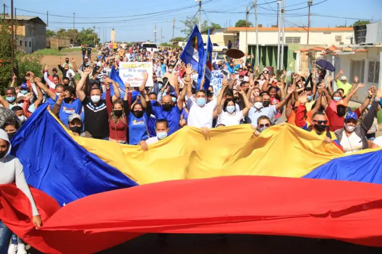 Daniel Villa se postuló en unidad a la alcaldía de Dabajuro