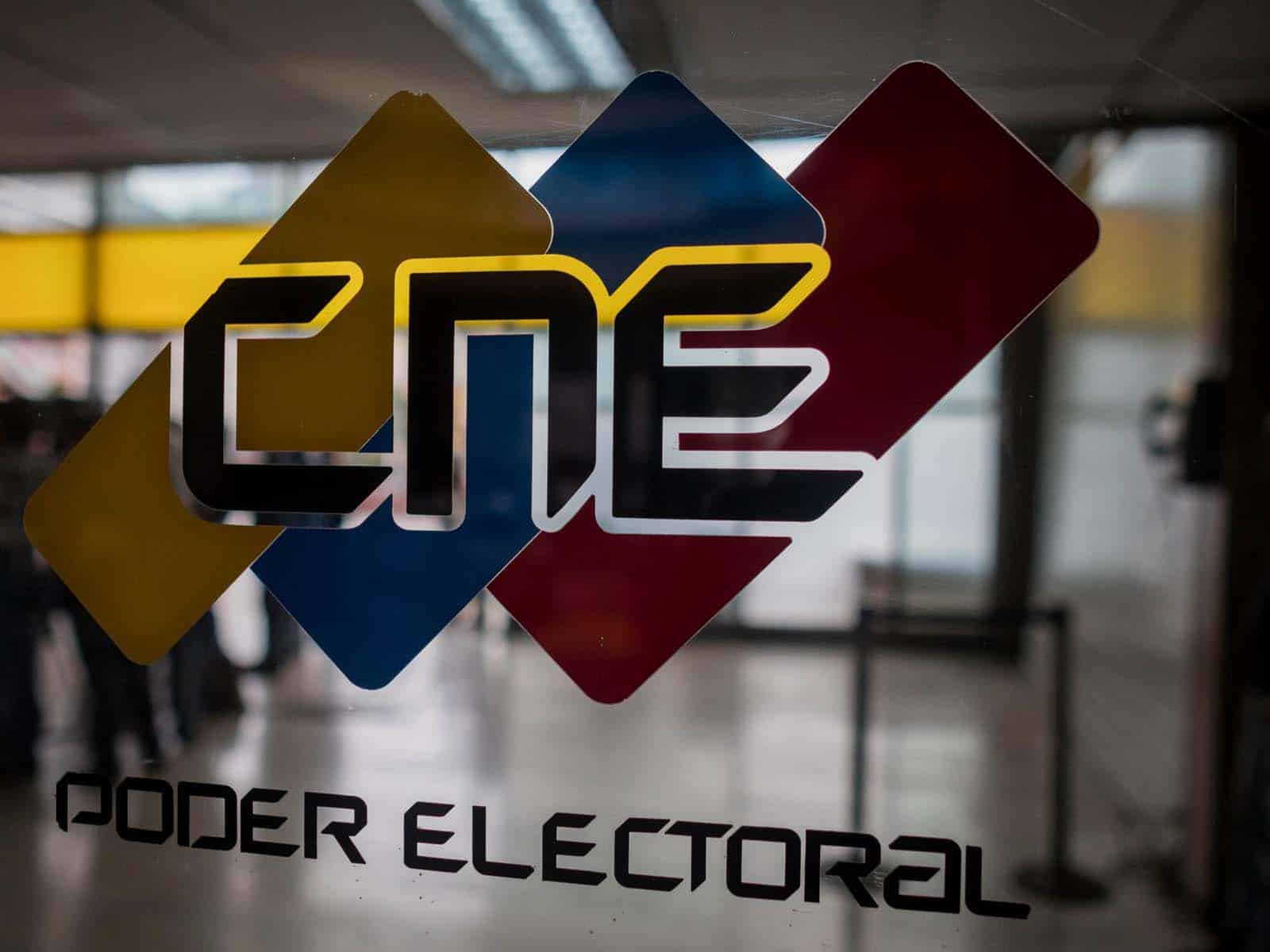  CNE vigilará redes y sitios web de candidatos durante elecciones