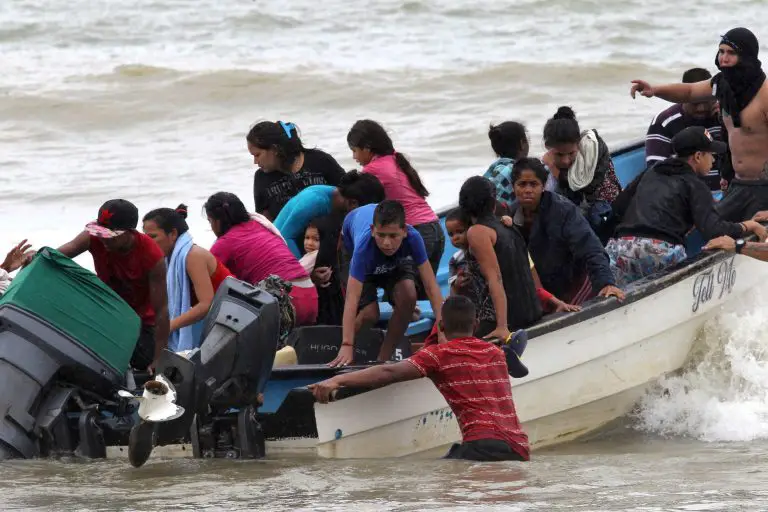 Búsqueda activa de embarcación que zarpó de Trinidad a Venezuela
