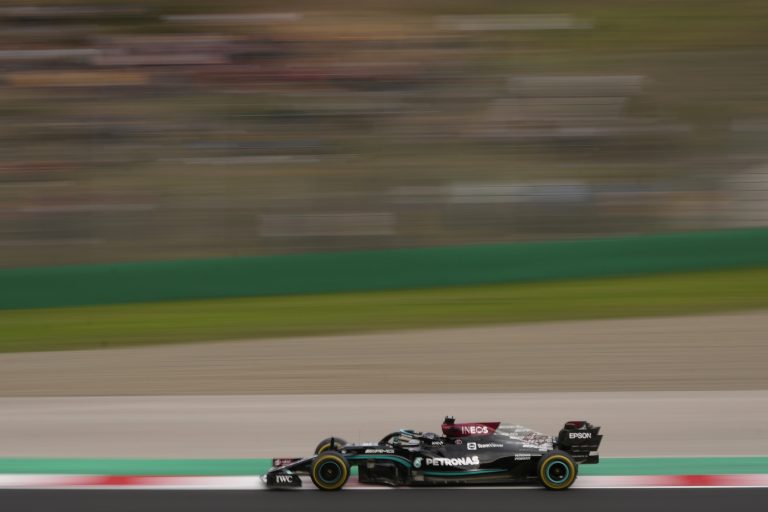 Hamilton voló en las prácticas para el GP de Turquía