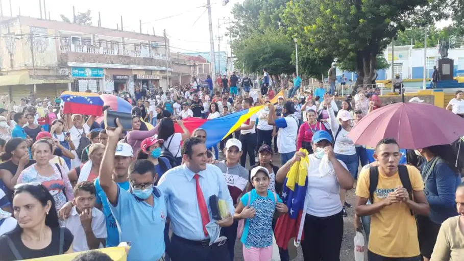 Cristianos proclamaron a Jesús en Mauroa