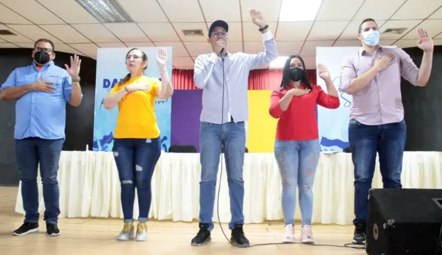 Fiorella Leal: 95% de encuestados me apoyan