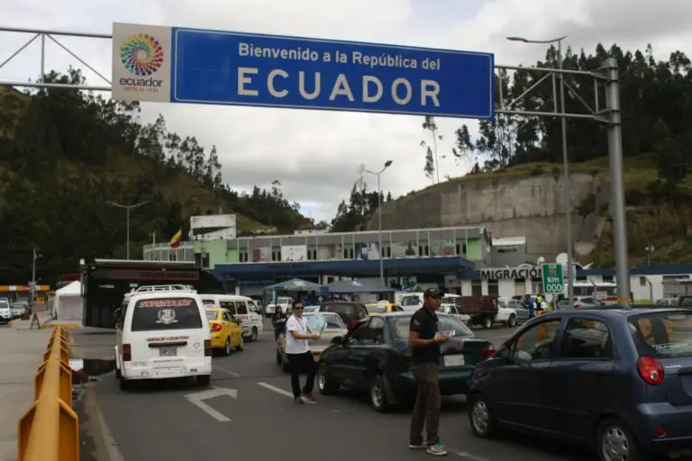 Ecuador y Colombia reabren frontera tras 20 meses de cierre