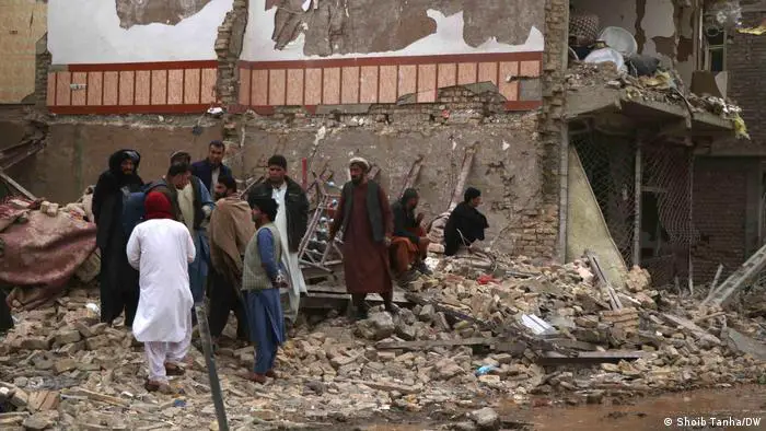  Siete muertos y nueve heridos provoca coche bomba en Afganistán