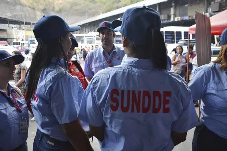 Sundde ofrece atención al público durante el asueto de carnaval