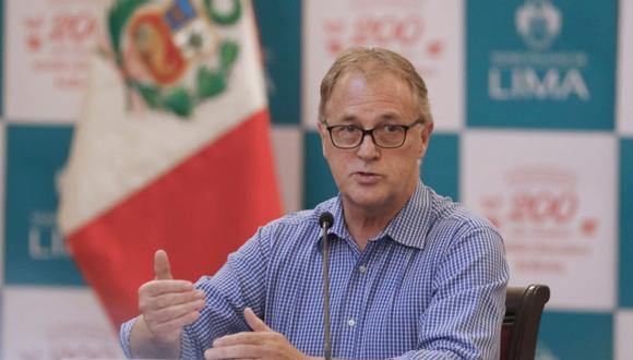  Destituyen alcalde de Lima en Perú
