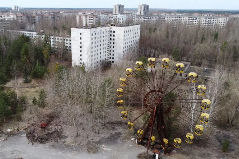 OIEA confirma radiación elevada en Chernóbil