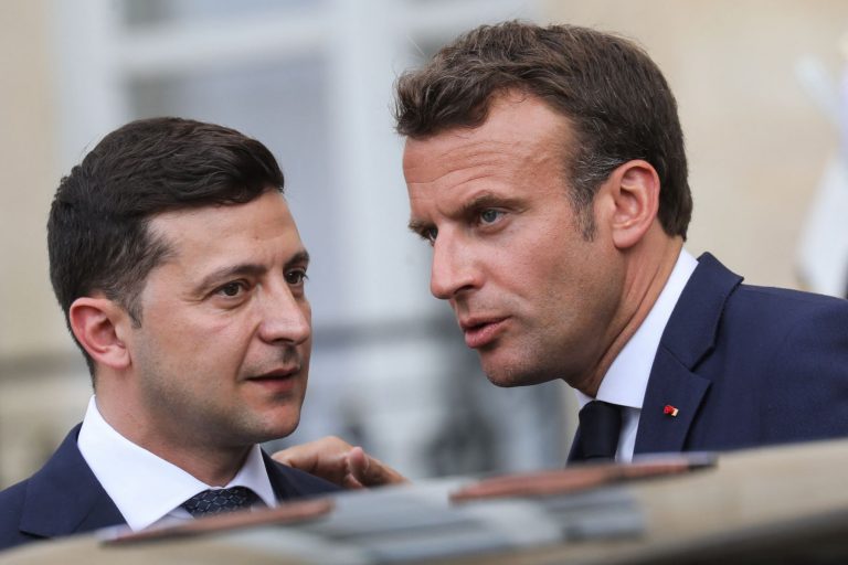 Francia reforzará ayuda militar para Ucrania