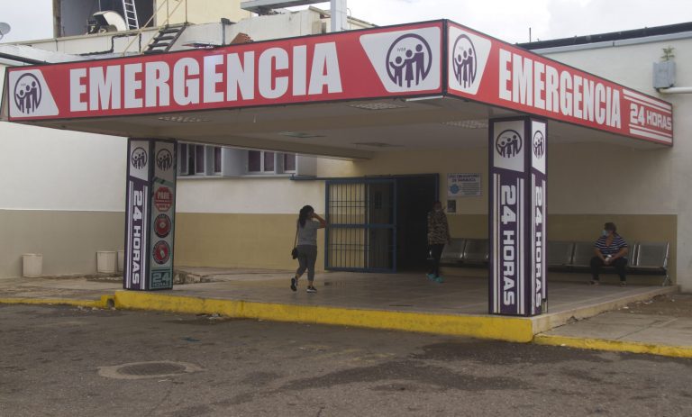 EN FOTOS | Avances de emergencia del hospital Rafael Calles Sierra