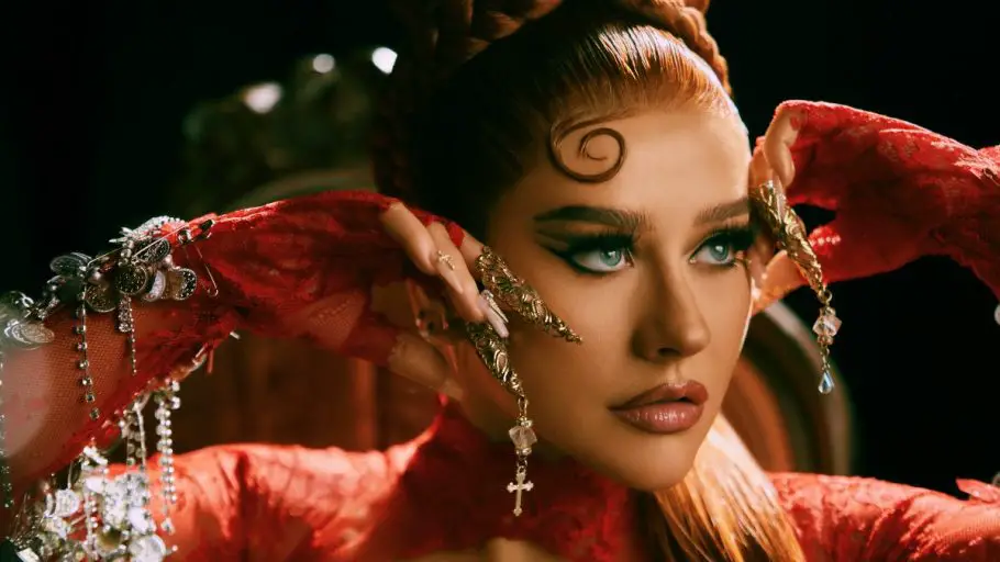 "La Tormenta" pone de nuevo en escena a Christina Aguilera