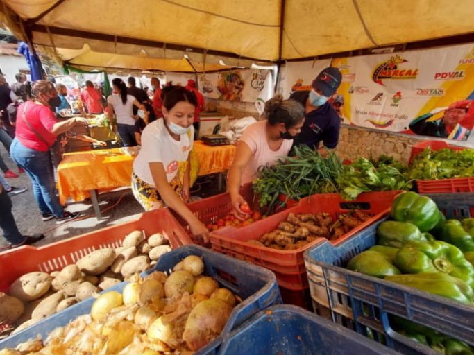 15 toneladas de alimentos expendieron en ferias de Trujillo