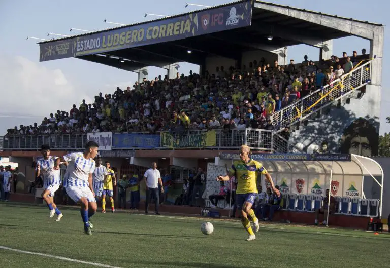 Héroes de Falcón hace respetar la casa al derrotar 2-1 a ULA