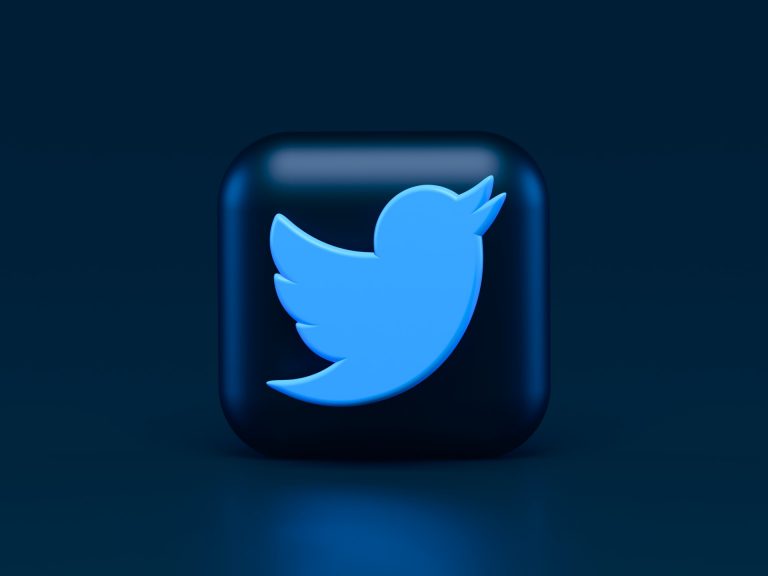 Luis Felipe Baca Arbulu: Nueva opción de “desmencionar” de Twitter