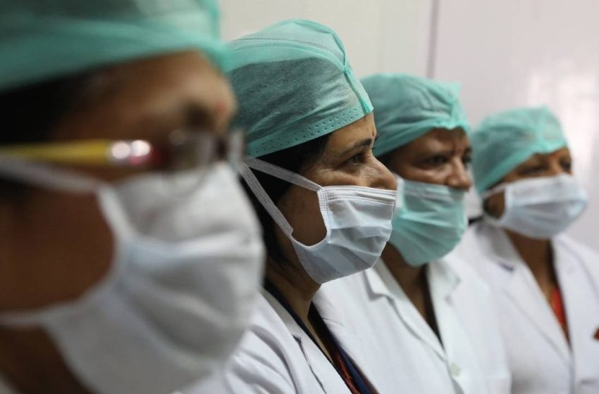  Médicos exhortan al gobierno a publicar información epidemiológica