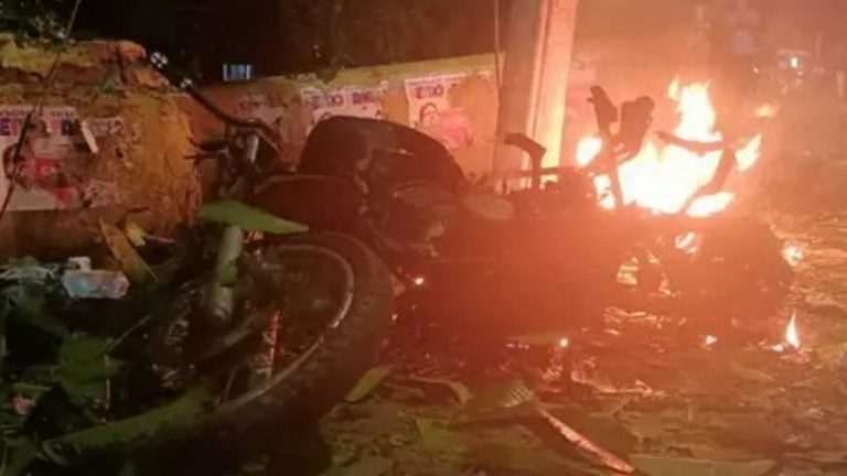 35 viviendas afectadas por explosión de motocicleta en Colombia