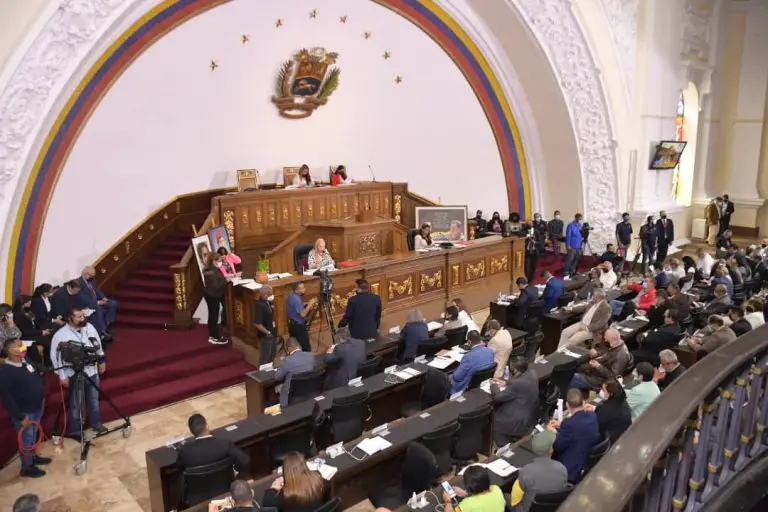 Son nueve los diputados que investigarán intento de magnicidio contra Maduro