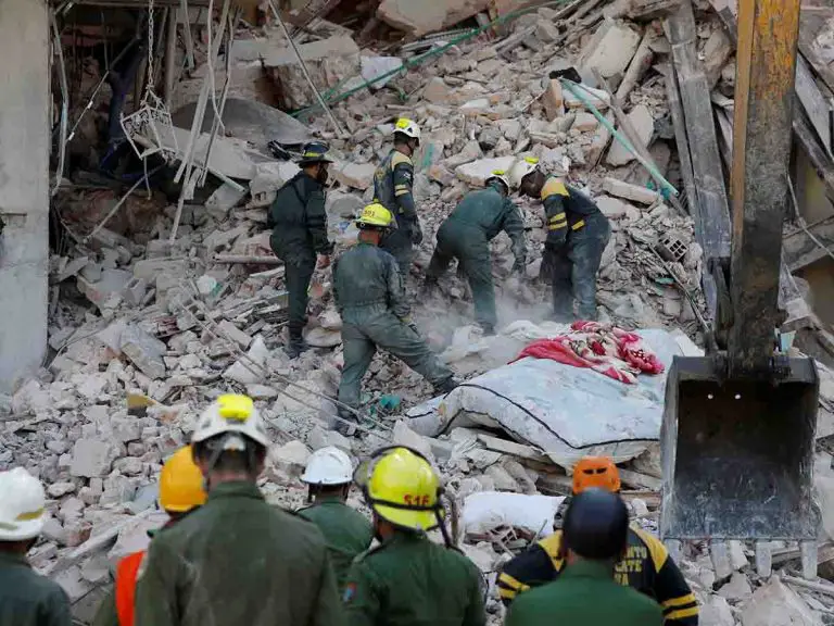 Suman 35 los muertos por la explosión en el hotel Saratoga de La Habana