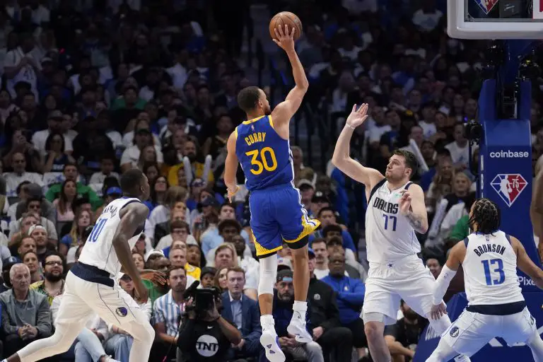 MAVERICKS-WARRIORS-