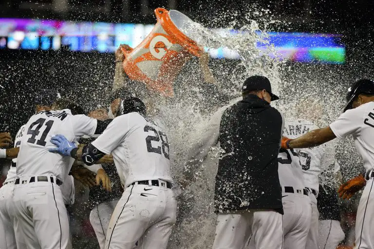 Miguel Cabrera pegó el hit de la victoria de Detroit ante Cleveland