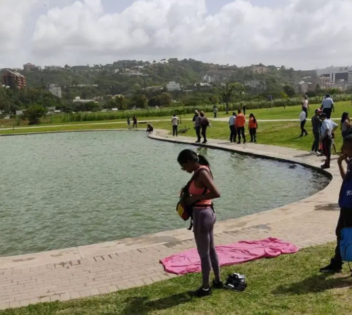 Cadáver-adolescentes-lago-Parque-Simón Bolívar