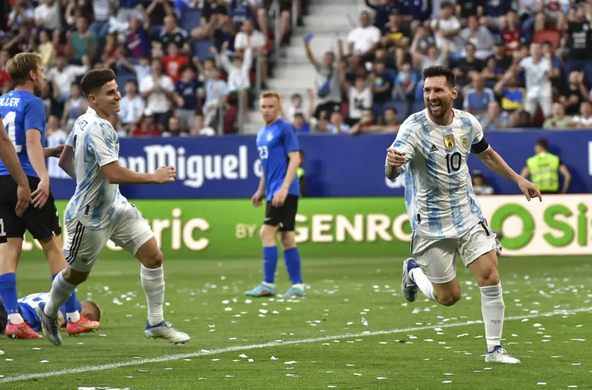  Messi hace historia por Repóker ante Estonia
