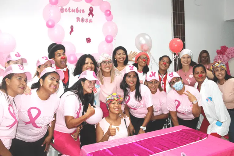 Así celebran pacientes oncológicas la lucha contra el cáncer de mama