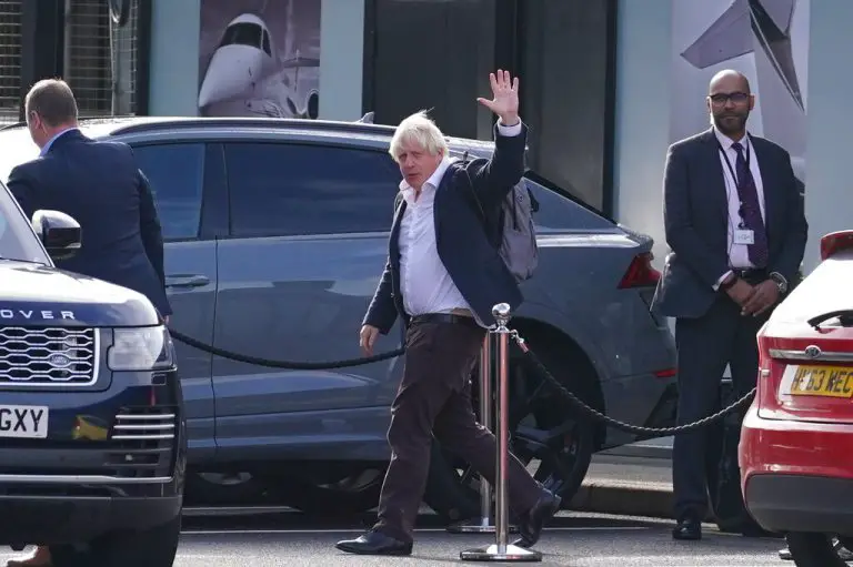 Boris Johnson sale de la contienda para ser primer ministro