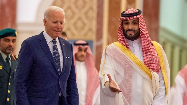 WSJ: El príncipe heredero saudí se burla en privado de Biden