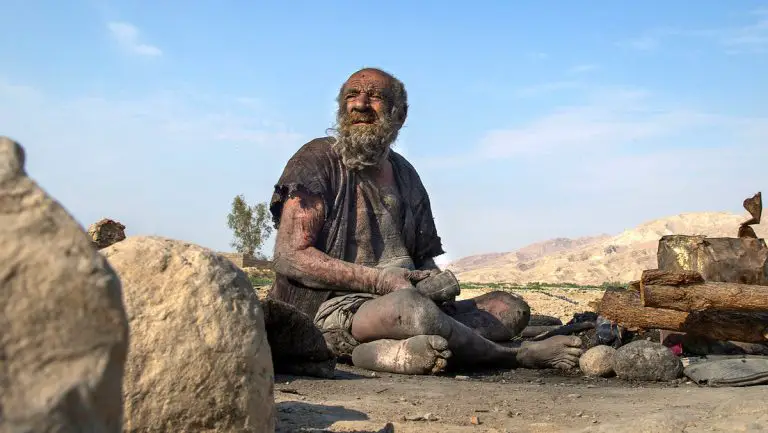 Muere el hombre más sucio del mundo