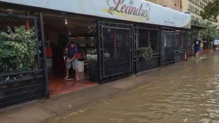 Aguaceros causan inundaciones en Margarita