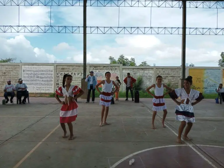 Fomentan el tambor en las escuelas de Carirubana