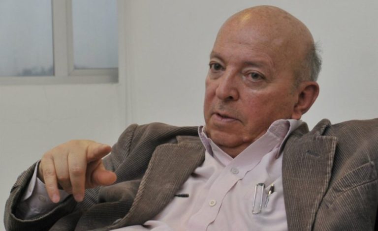 Petro designa negociador con ELN a un exguerrillero