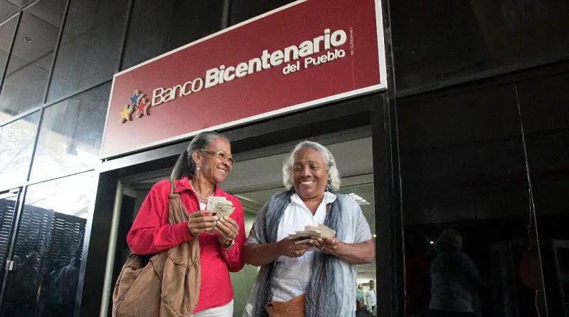 Pensionados del IVSS reportan fallan en la web del Banco Bicentenario