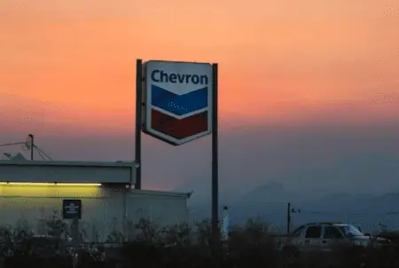 Quiroz: Chevron no va a invertir más en Venezuela