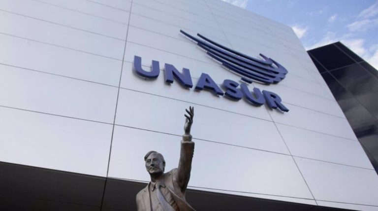 Expresidentes piden a Maduro relanzar Unasur