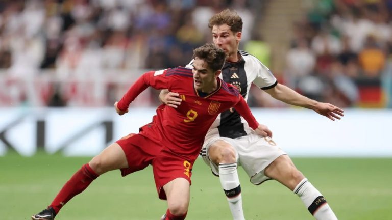 España y Alemania empatan en un “show táctico”