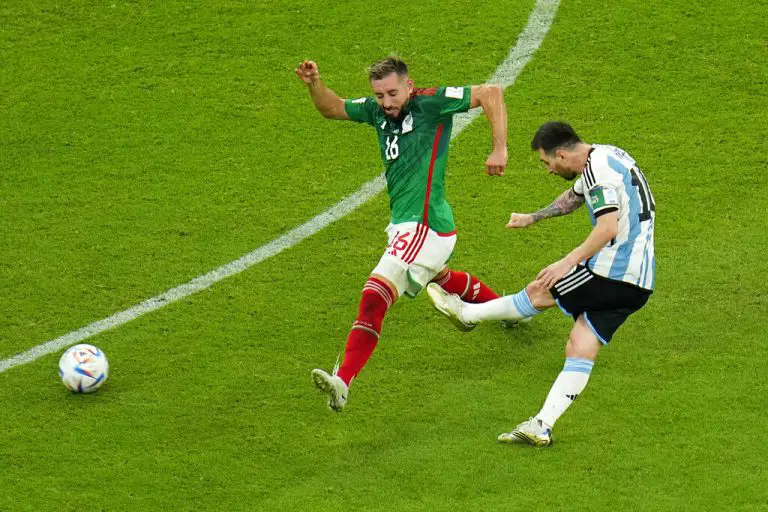 Argentina renace ante México