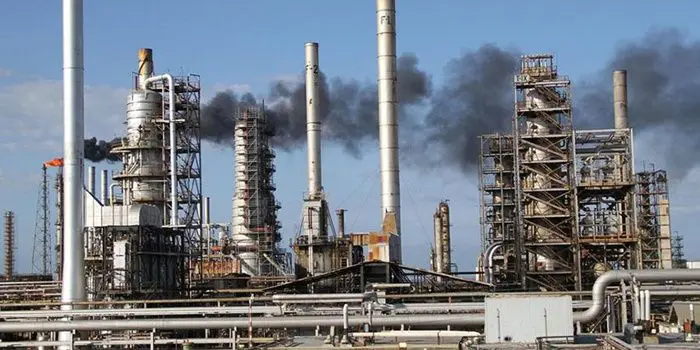 Detenido proceso de producción de gasolina en refinería Amuay