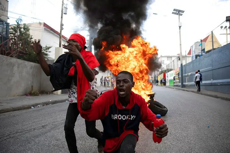 EE.UU. prorrogará y expandirá TPS para haitianos