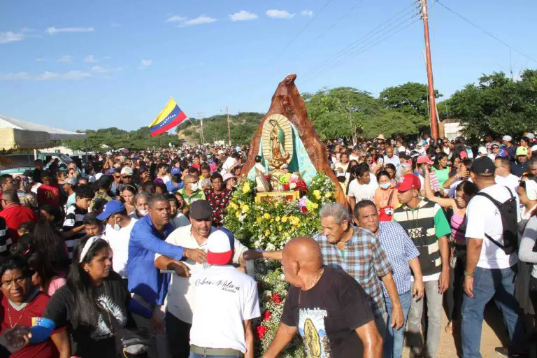 La virgen Guadalupe se reencuentra con su pueblo